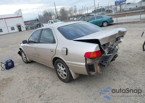 2000 Toyota Camry Ce из США, поврежденный, VIN 4T1BG22K5YU943449